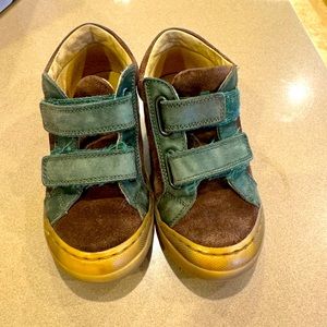 Toddler boots by Naturino -size EU 25, toddler US8.5